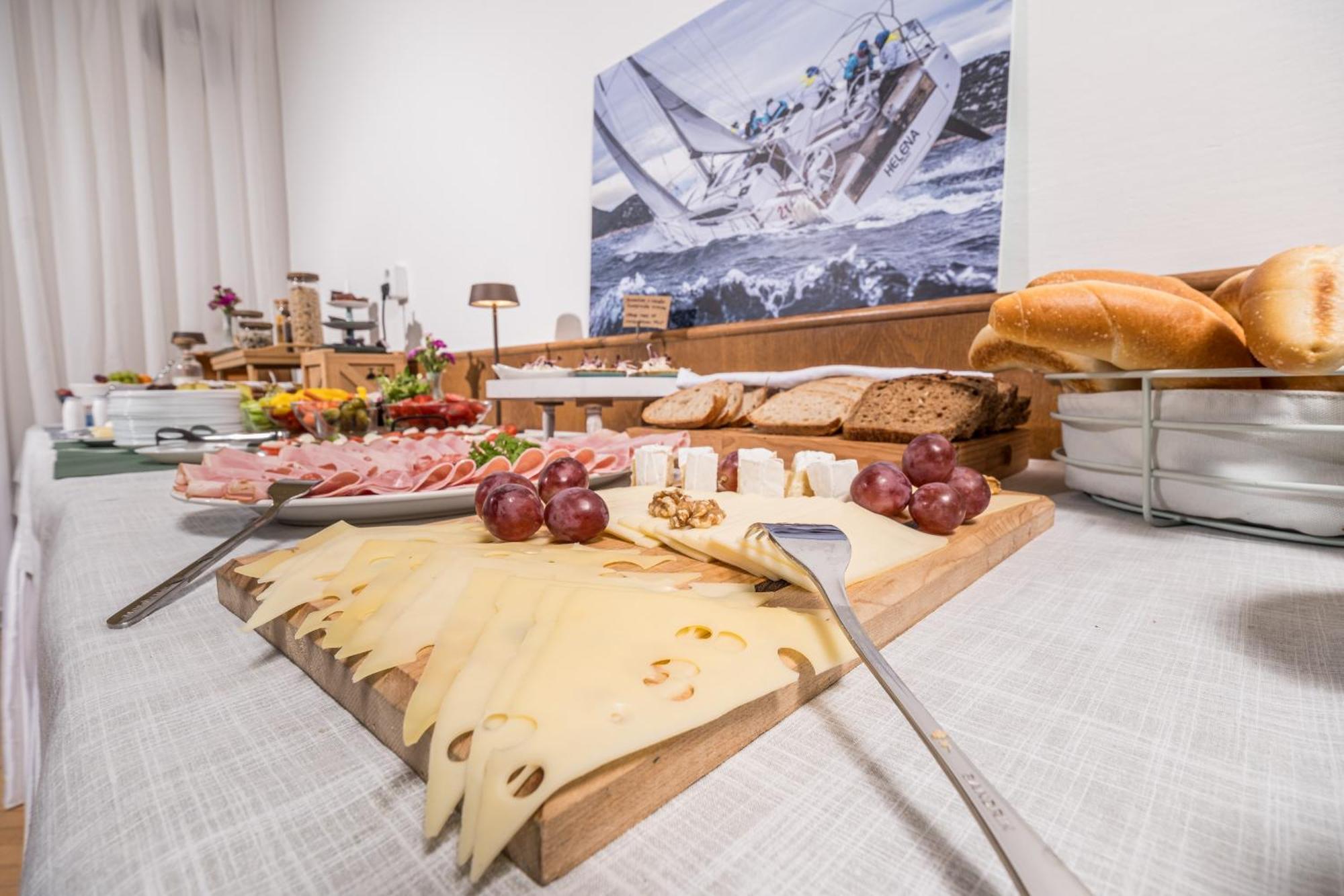 Penzion Kozi Horka U Brnenske Prehrady Brno Bagian luar foto